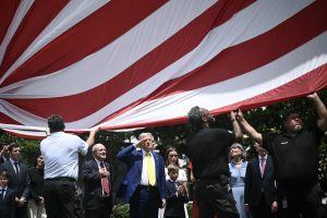 Трамп снова нарушает обещание о тарифах: соглашение с Мексикой продлено